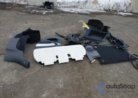 2021 Tesla Model Y Performance Dual Motor All-Wheel Drive from USA, damaged, VIN 5YJYGDEF4MF093230